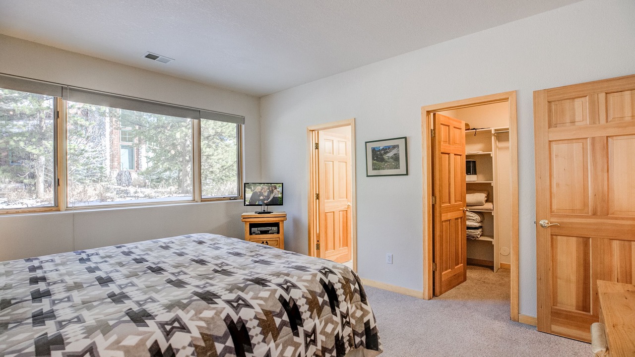 Photo of Bedroom in The Reserve