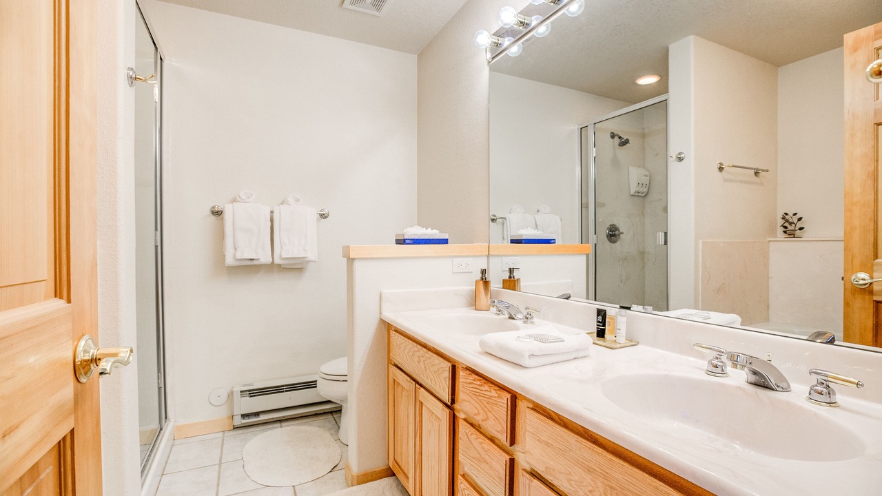 Photo of Bathroom in The Reserve