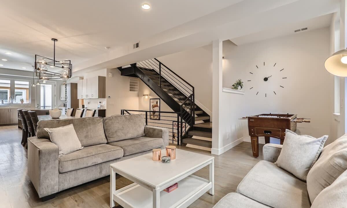 Photo of Livingroom in Highland