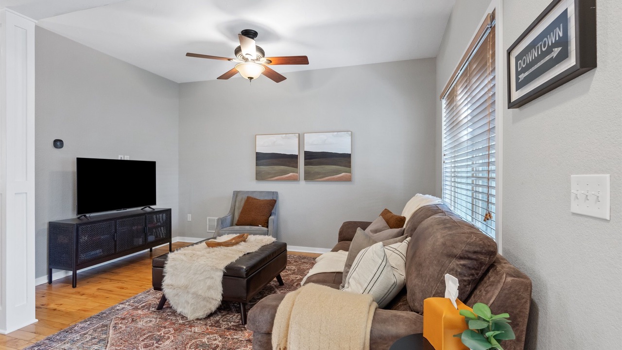 Photo of Livingroom in Loveland