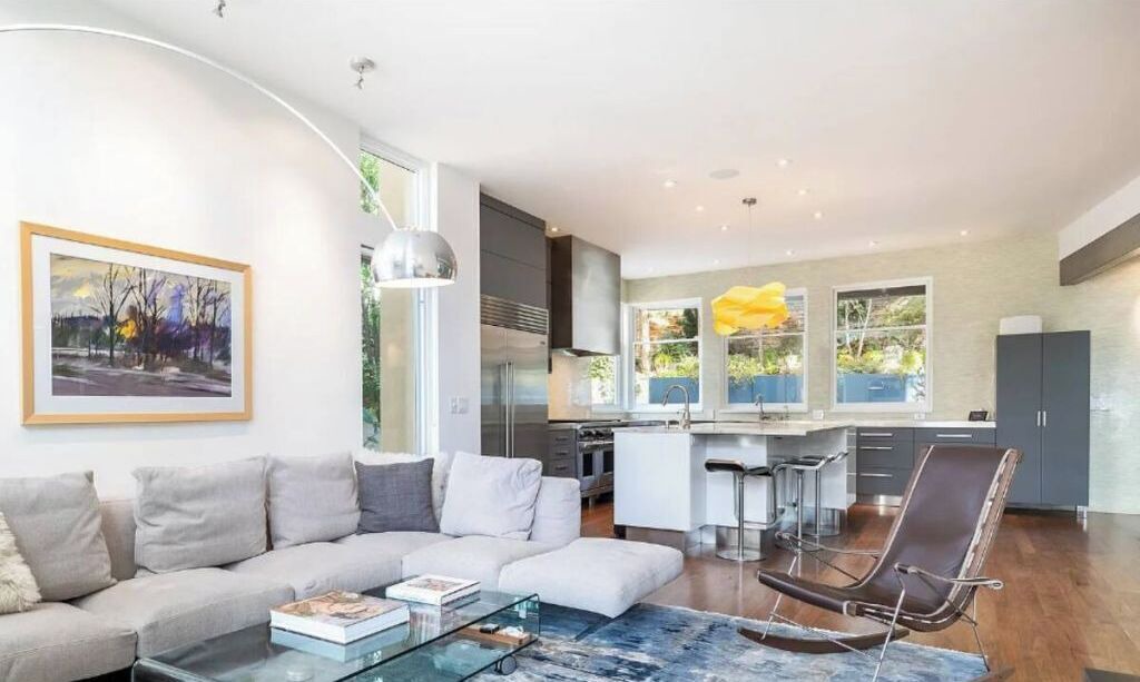 Photo of Livingroom in Old North Boulder