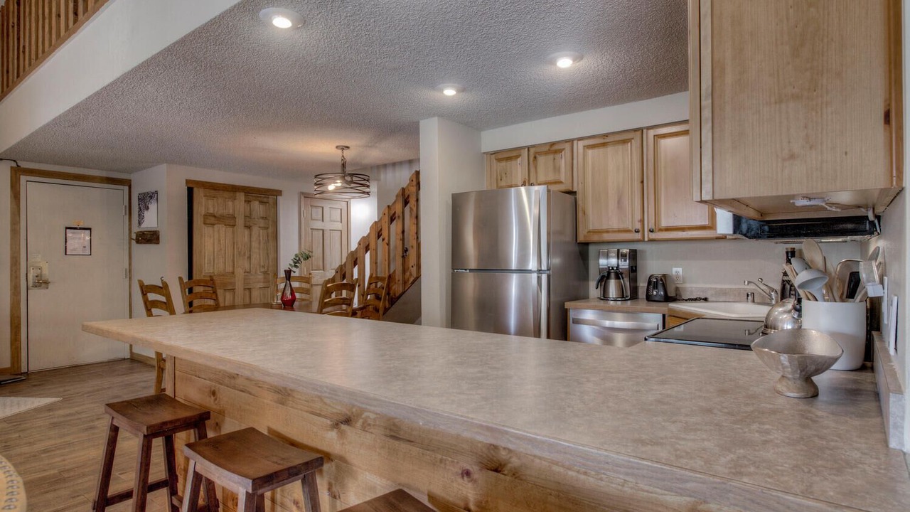 Photo of Kitchen in Four O'Clock