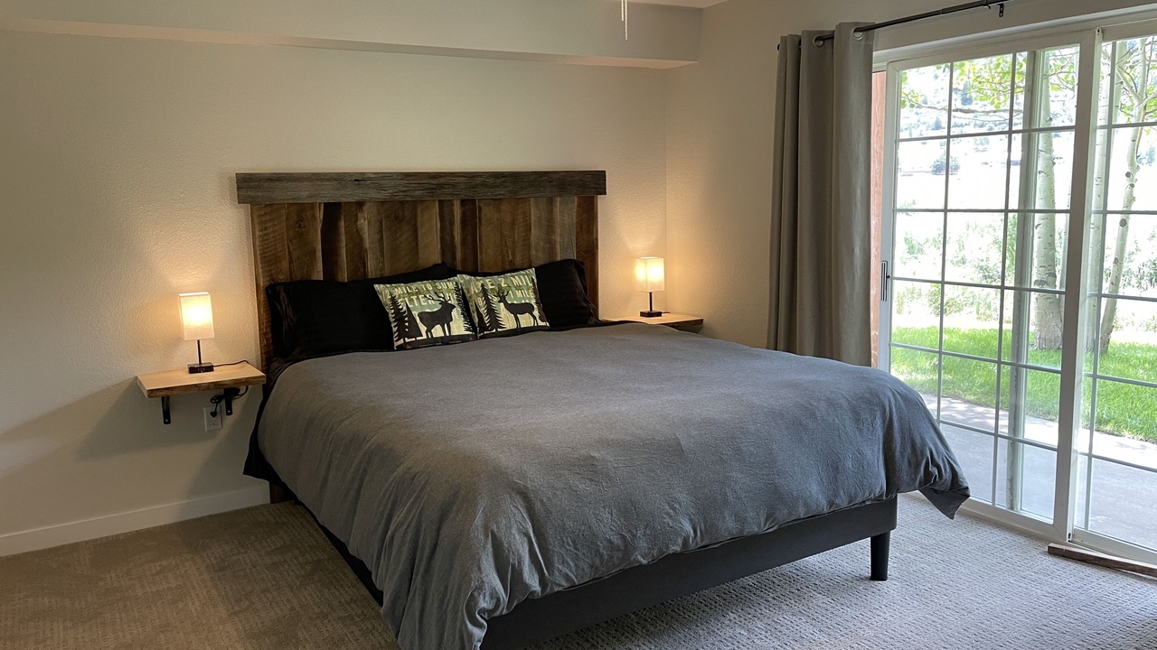 Photo of Bedroom in Edwards