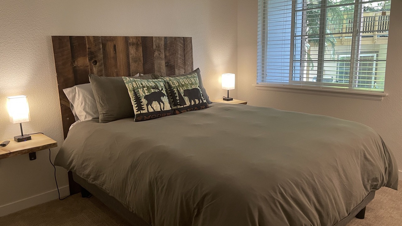 Photo of Bedroom in Edwards