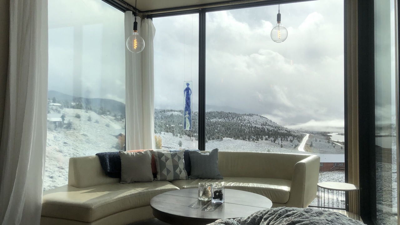 Photo of Livingroom in Twin Lakes