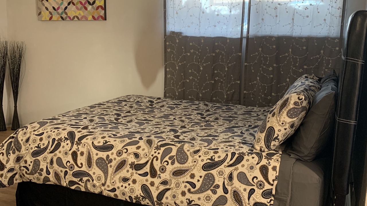 Photo of Bedroom in Glendale