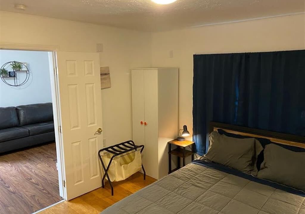 Photo of Bedroom in Delmar Parkway