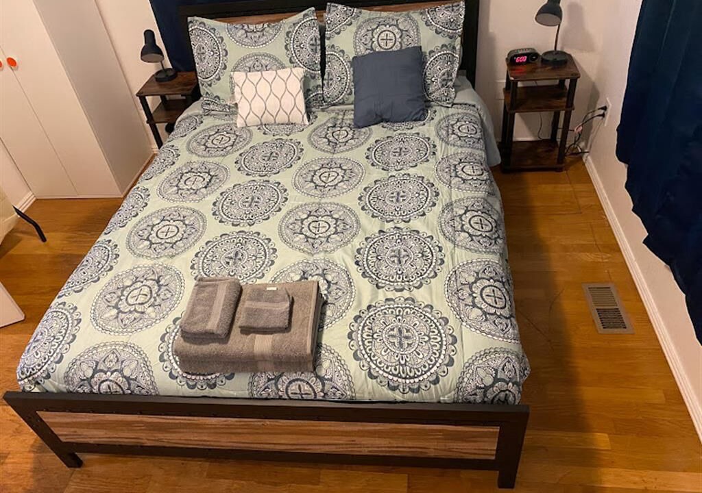 Photo of Bedroom in Delmar Parkway