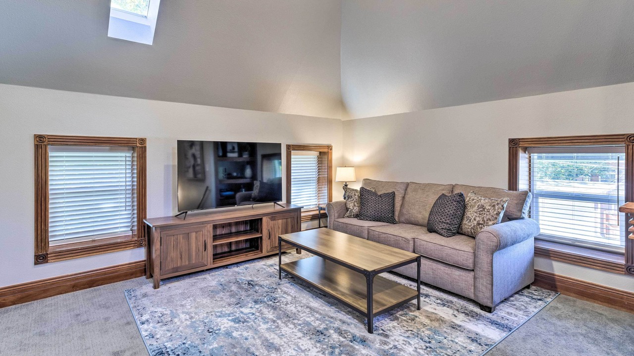 Photo of Livingroom in City Park West