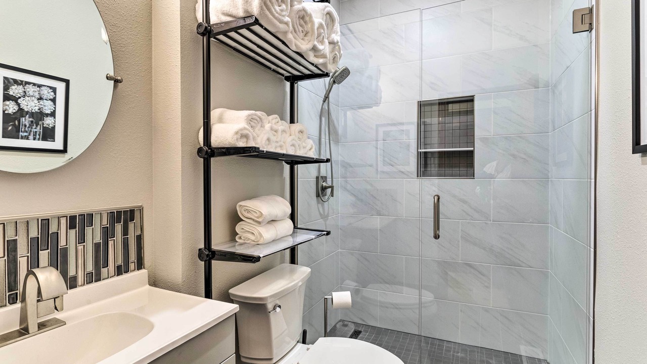 Photo of Bathroom in City Park West