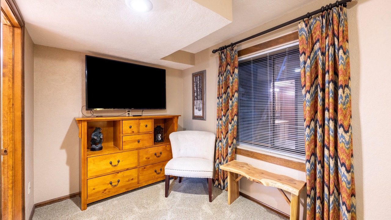 Photo of Livingroom in Skyway