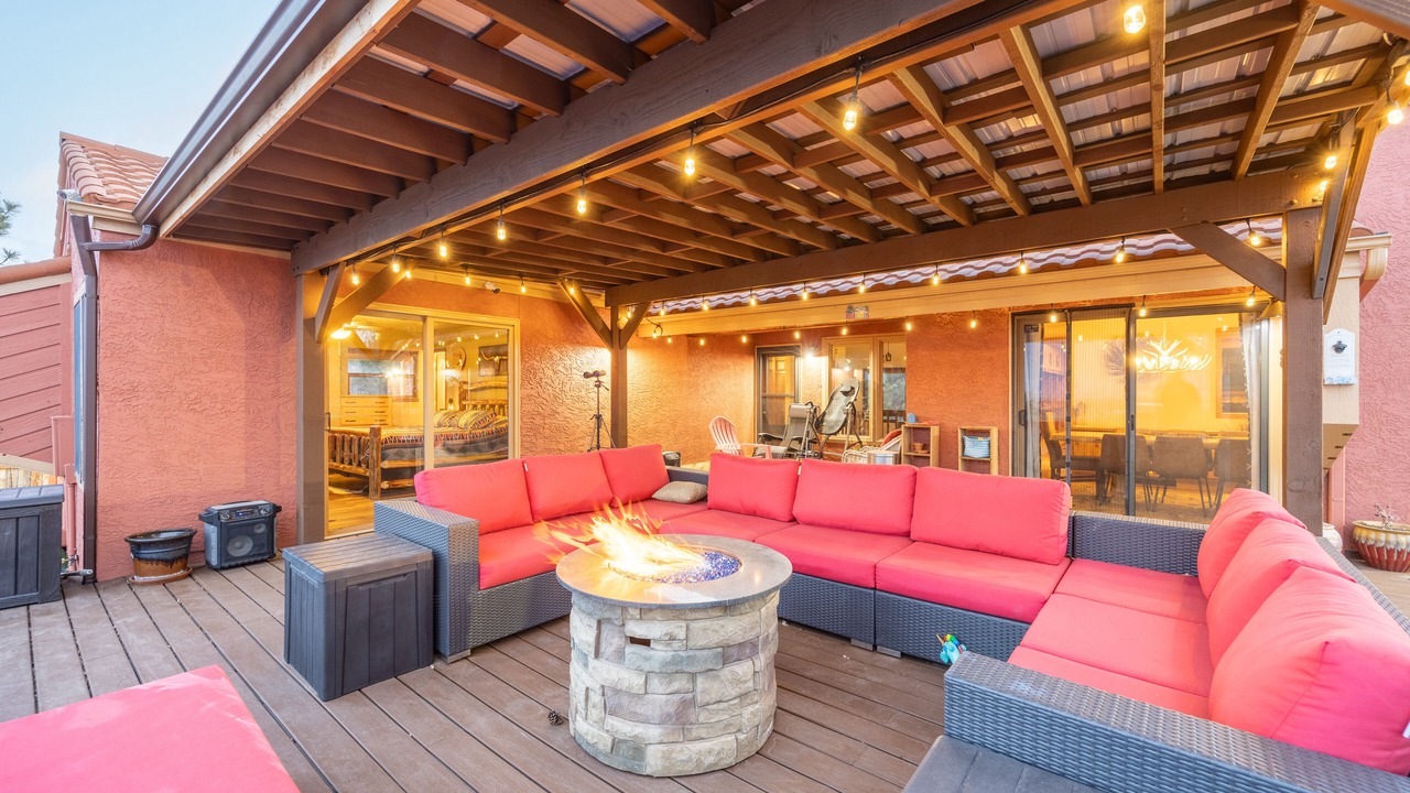 Photo of Patio Balcony in Skyway