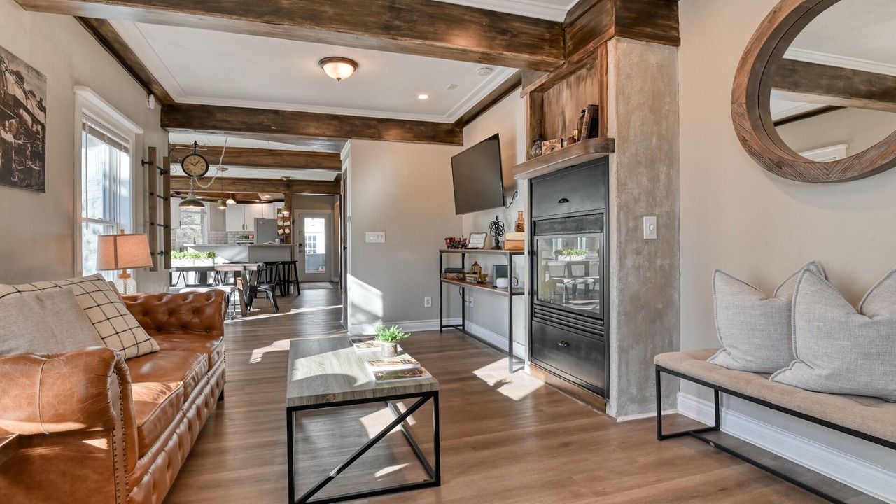 Photo of Livingroom in Old North End