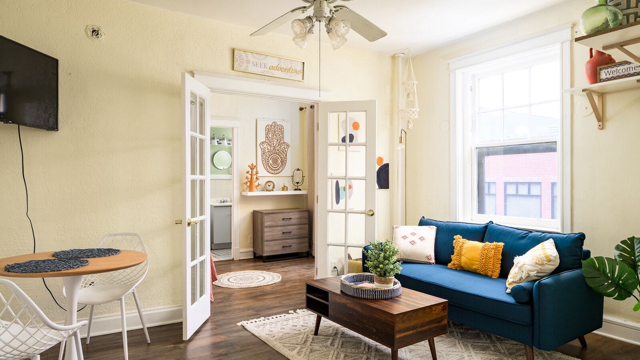 Photo of Livingroom in Capitol Hill