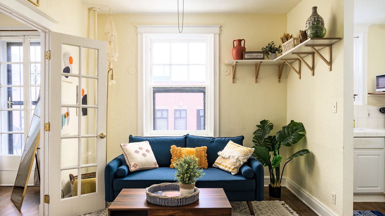 Photo of Livingroom in Capitol Hill