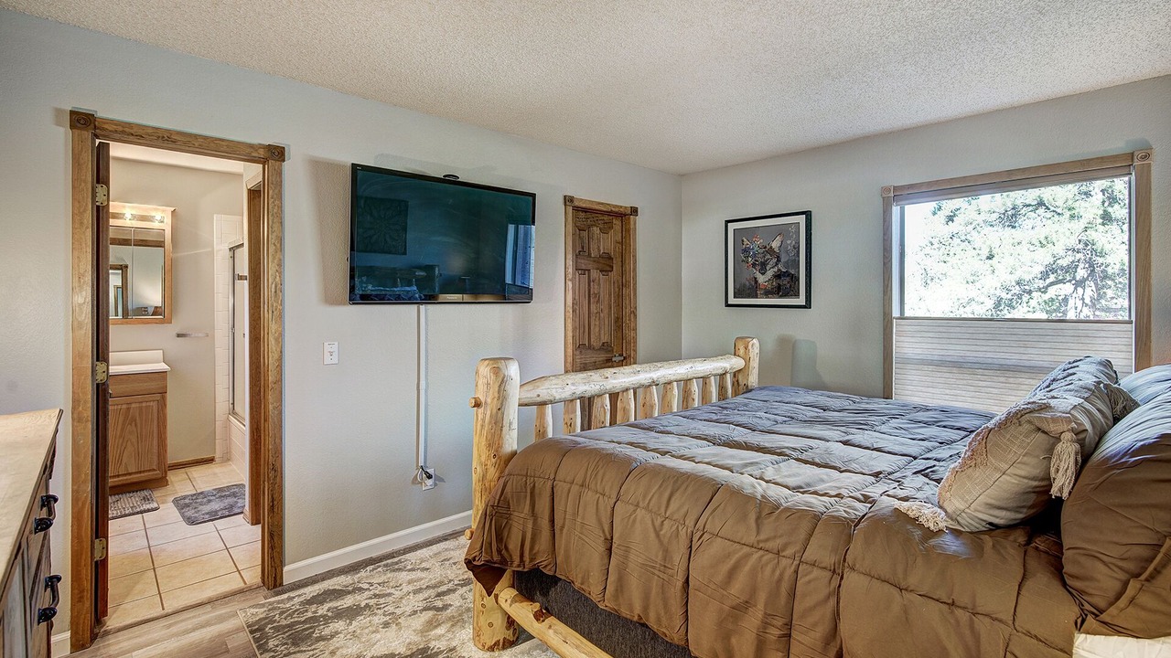 Photo of Bedroom in Warrior's Mark