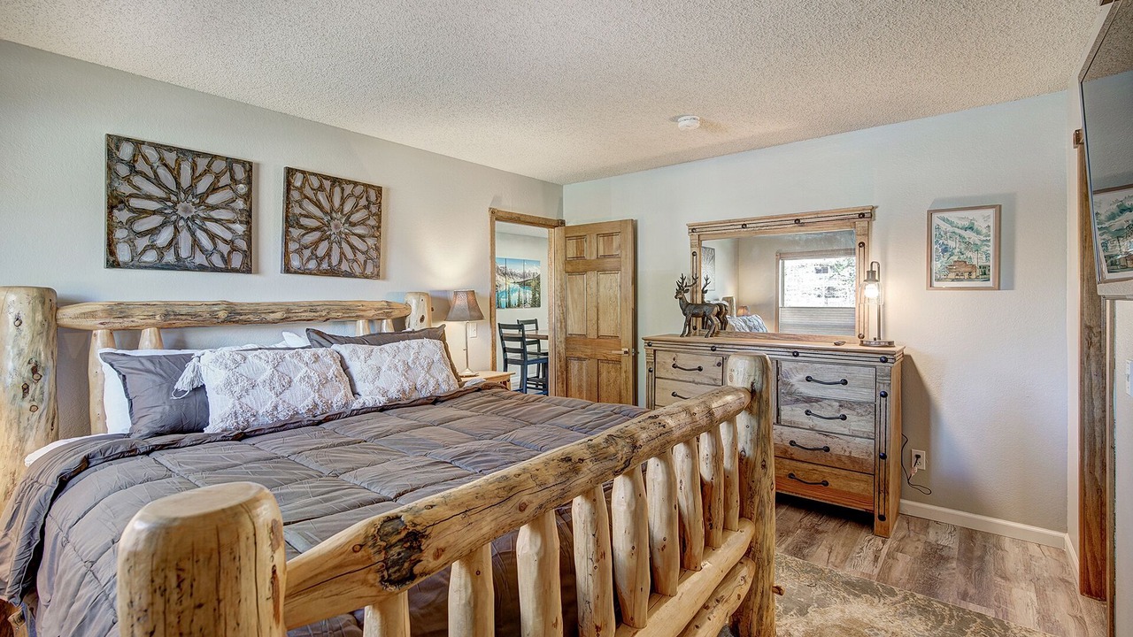 Photo of Bedroom in Warrior's Mark