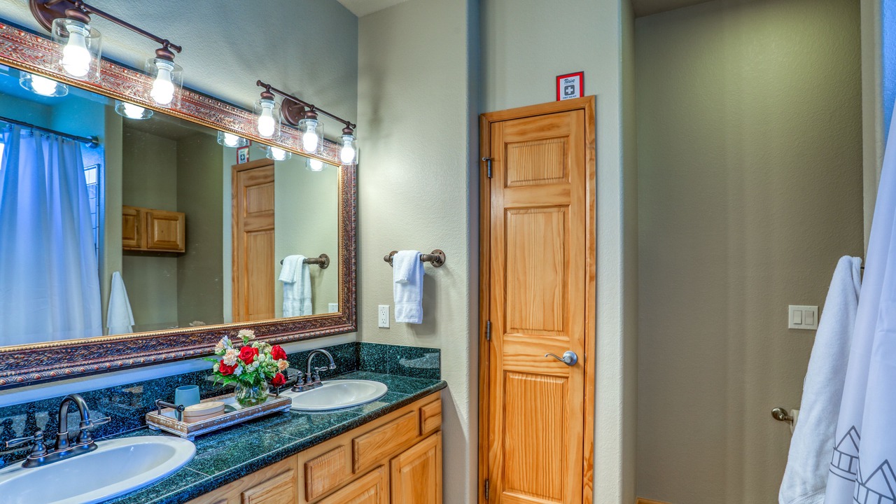 Photo of Bathroom in Pagosa Springs
