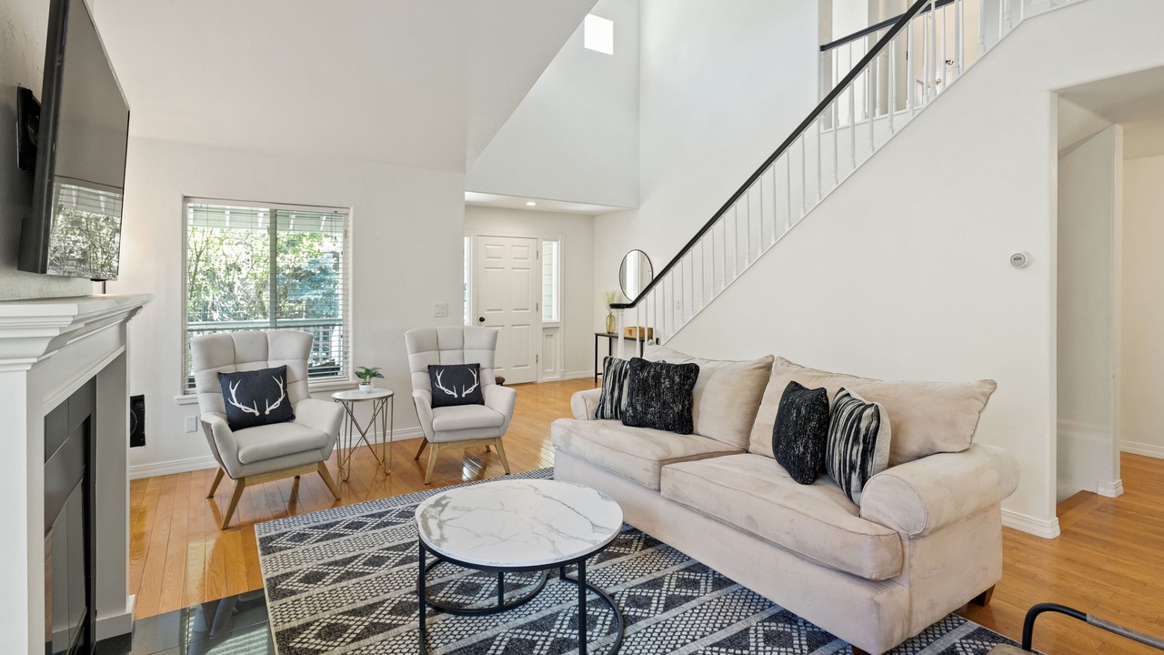Photo of Livingroom in Basalt