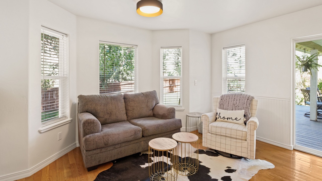 Photo of Livingroom in Basalt