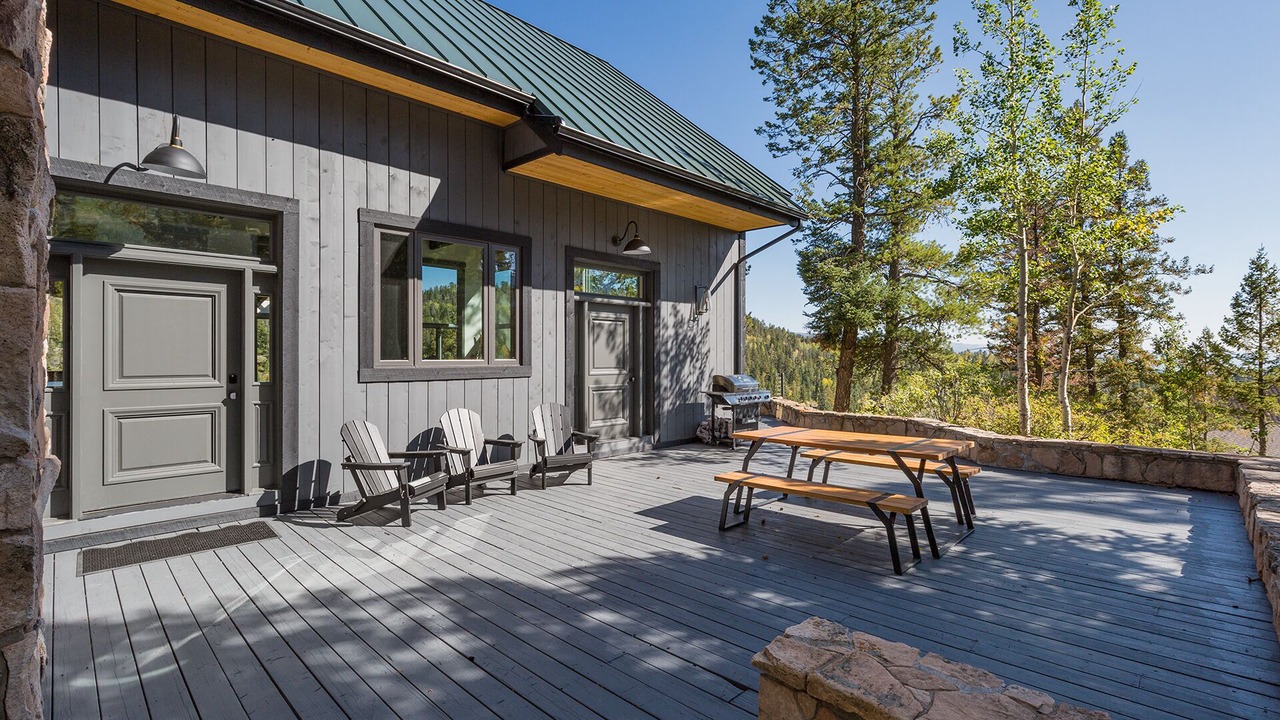 Photo of Outdoor in Columbine Lake