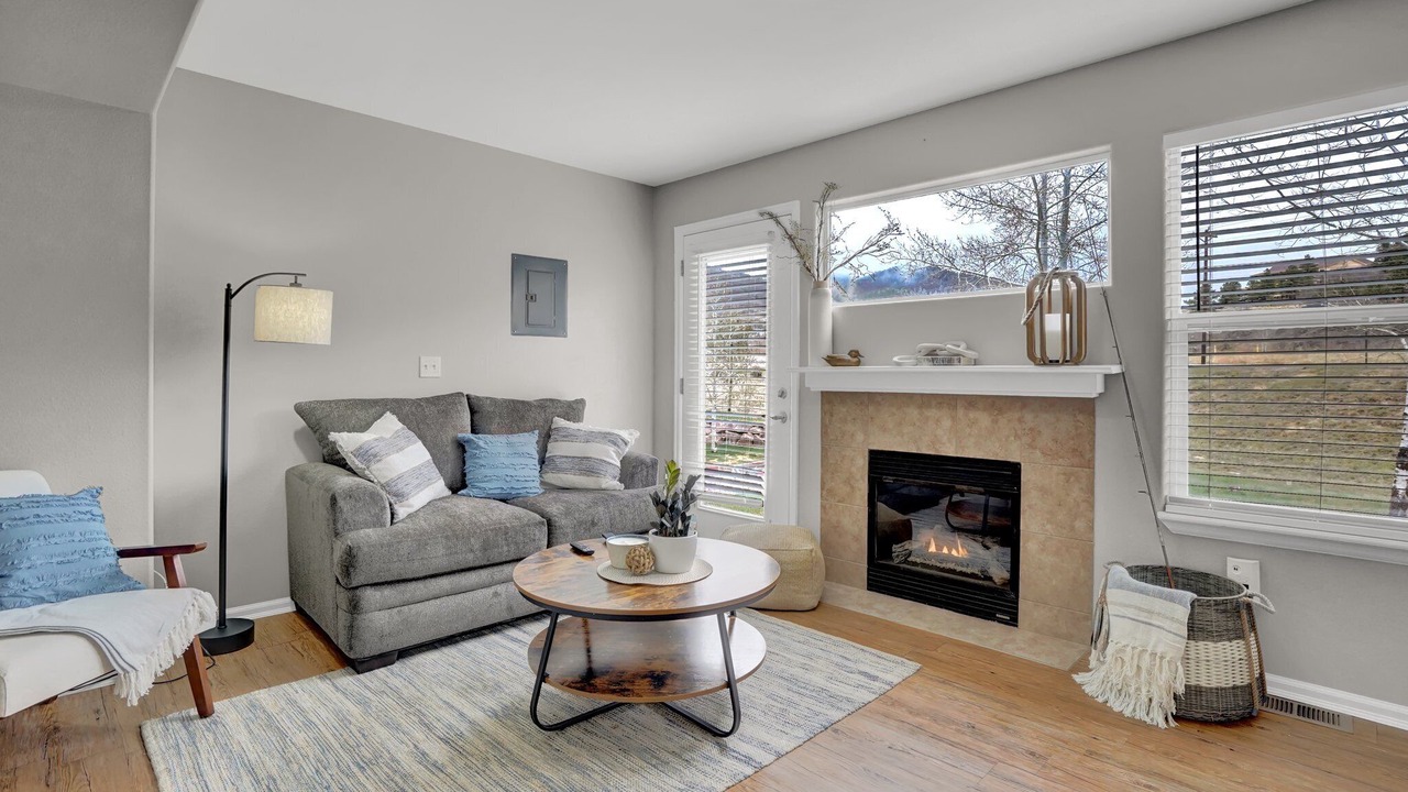 Photo of Livingroom in Palmer Lake