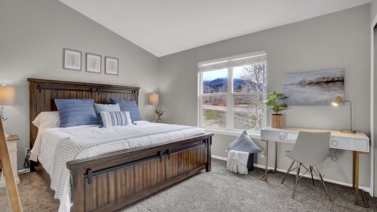 Photo of Bedroom in Palmer Lake