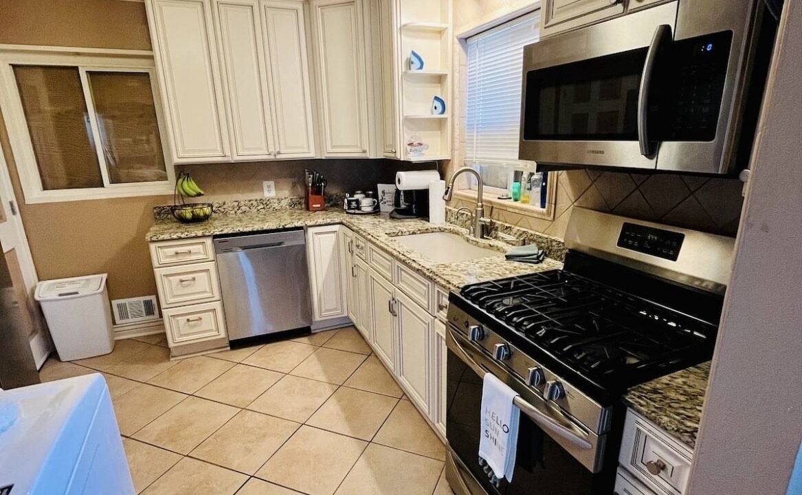Photo of Kitchen in Twin Lakes