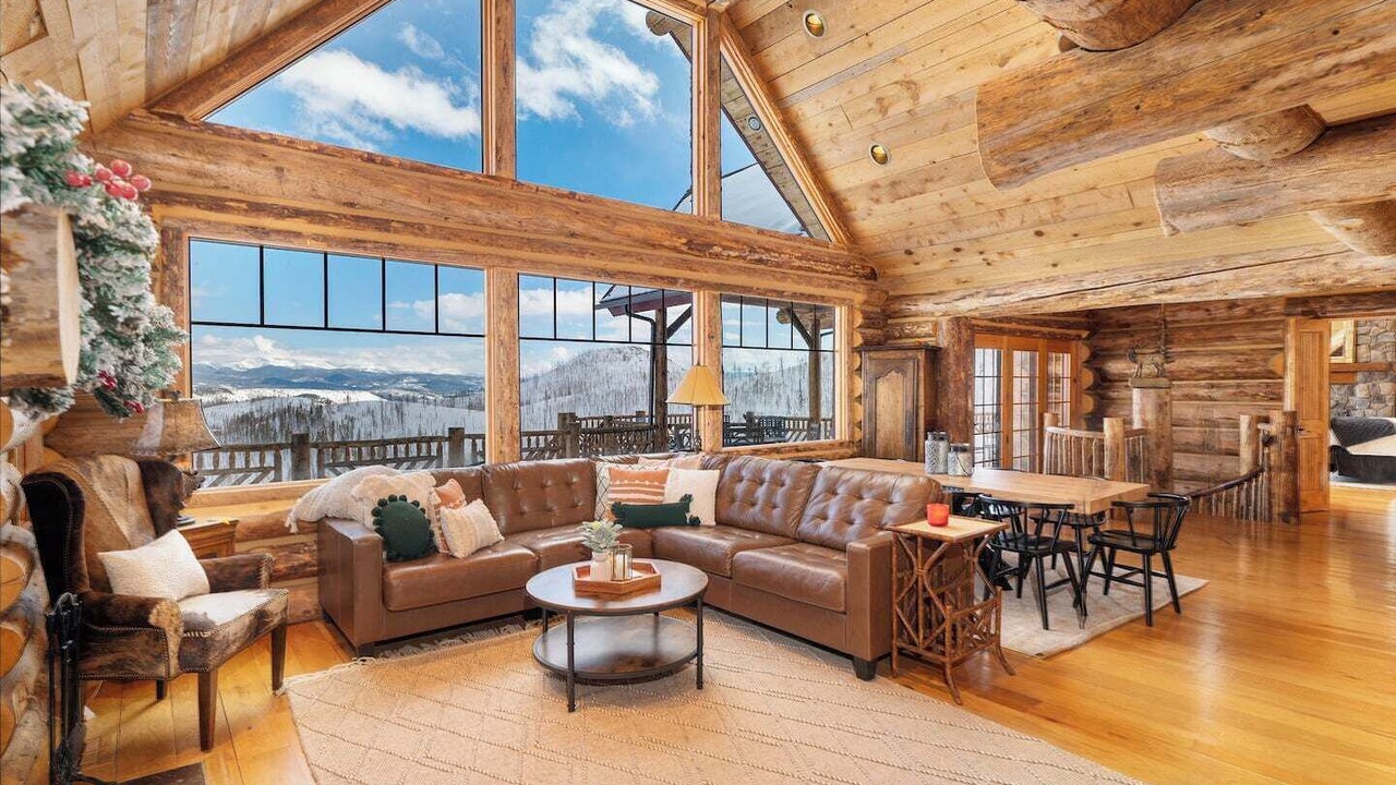 Photo of Bedroom in Sunset Ridge