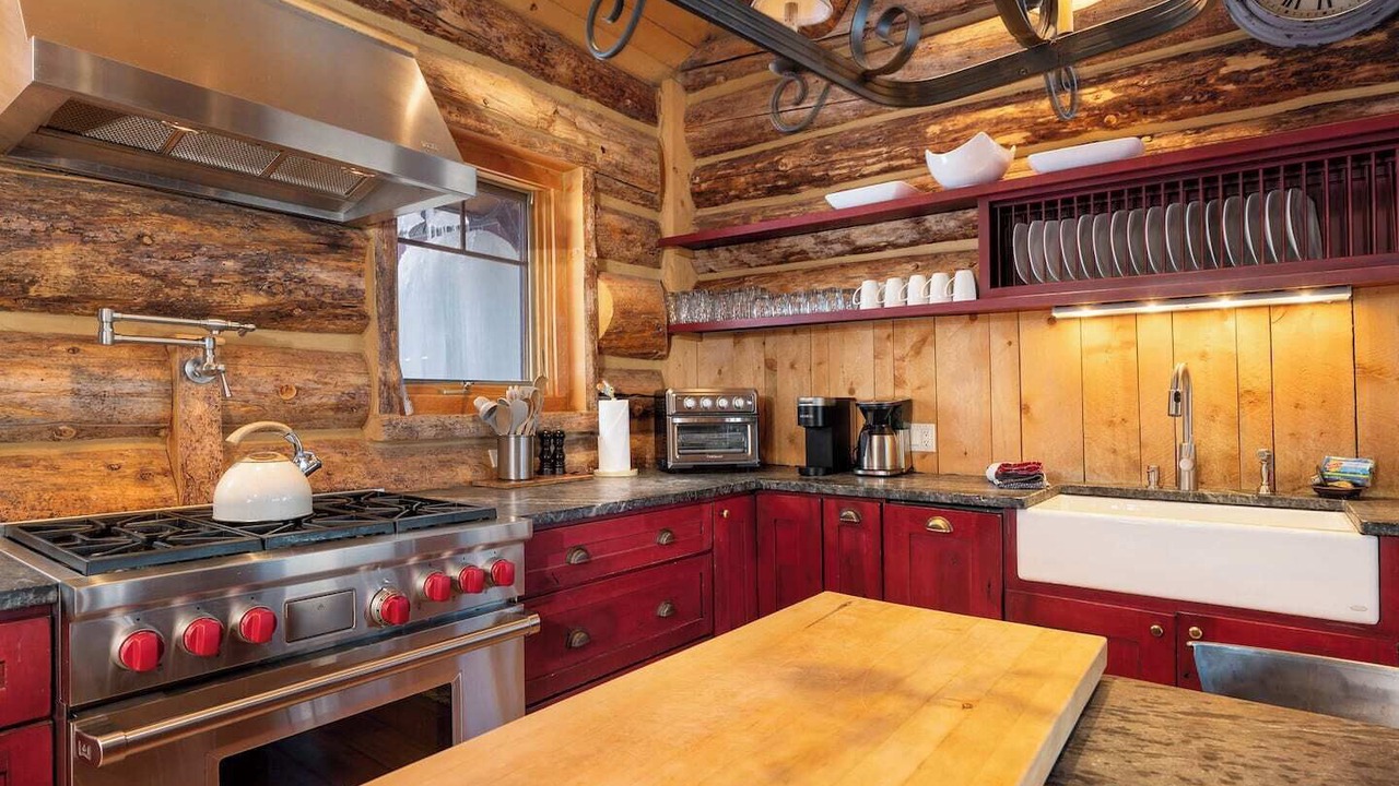 Photo of Kitchen in Sunset Ridge