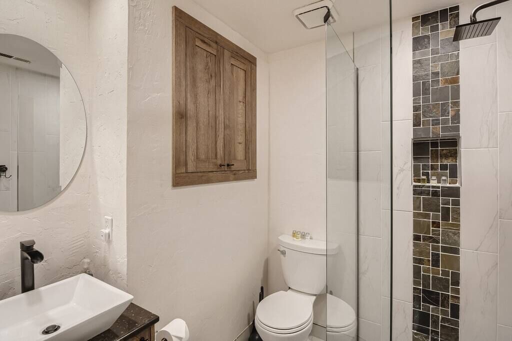 Photo of Bathroom in Woodland Park