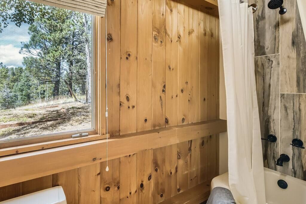 Photo of Bathroom in Woodland Park