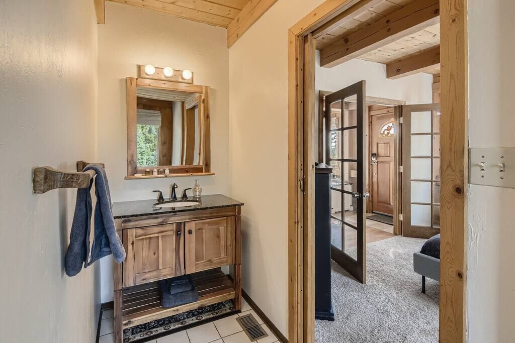 Photo of Bathroom in Woodland Park