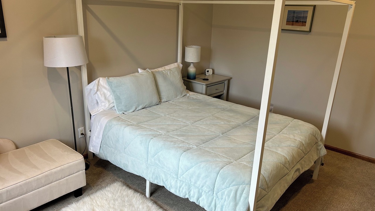 Photo of Bedroom in Mount Vernon