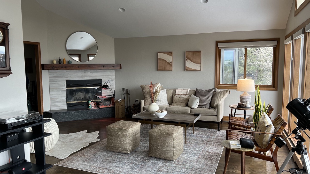 Photo of Livingroom in Mount Vernon