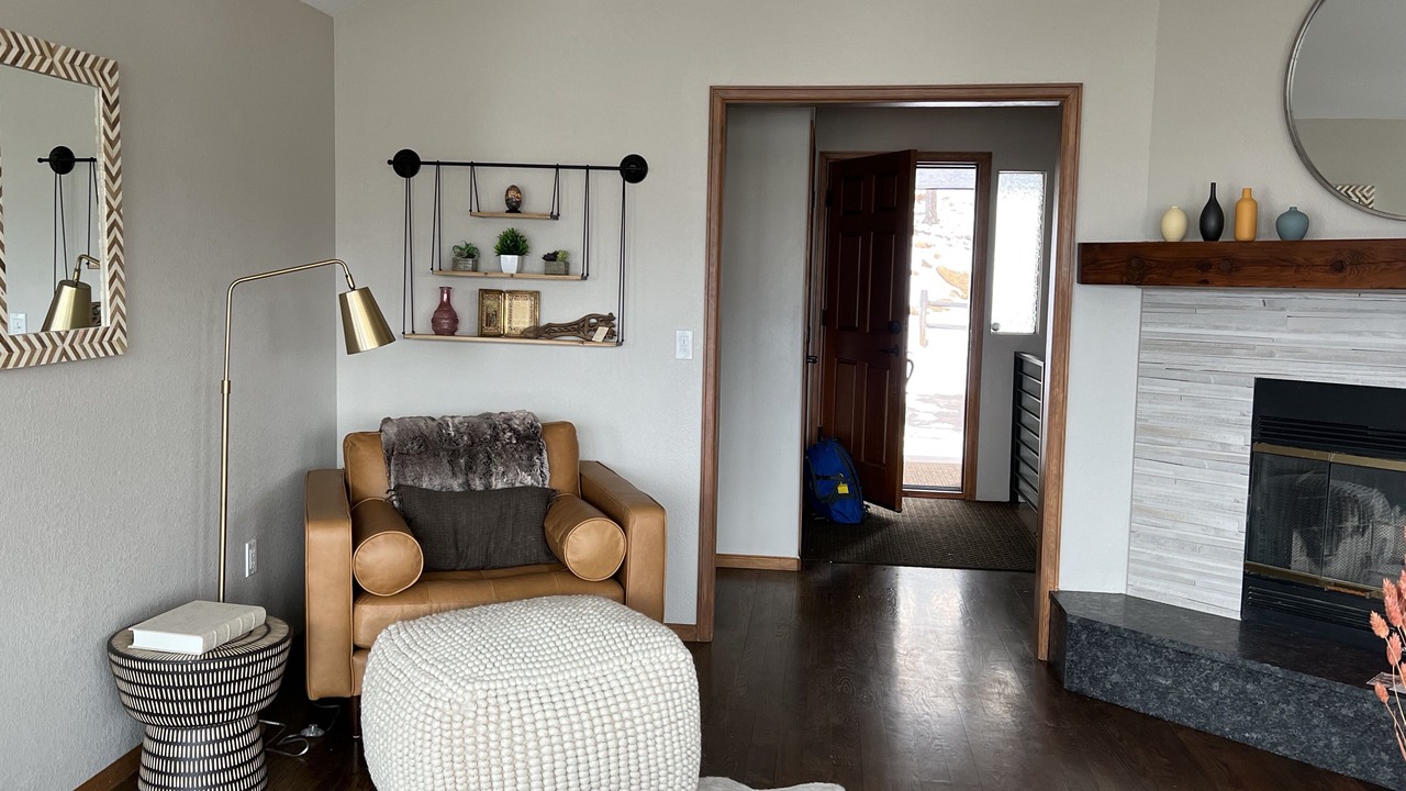 Photo of Livingroom in Mount Vernon