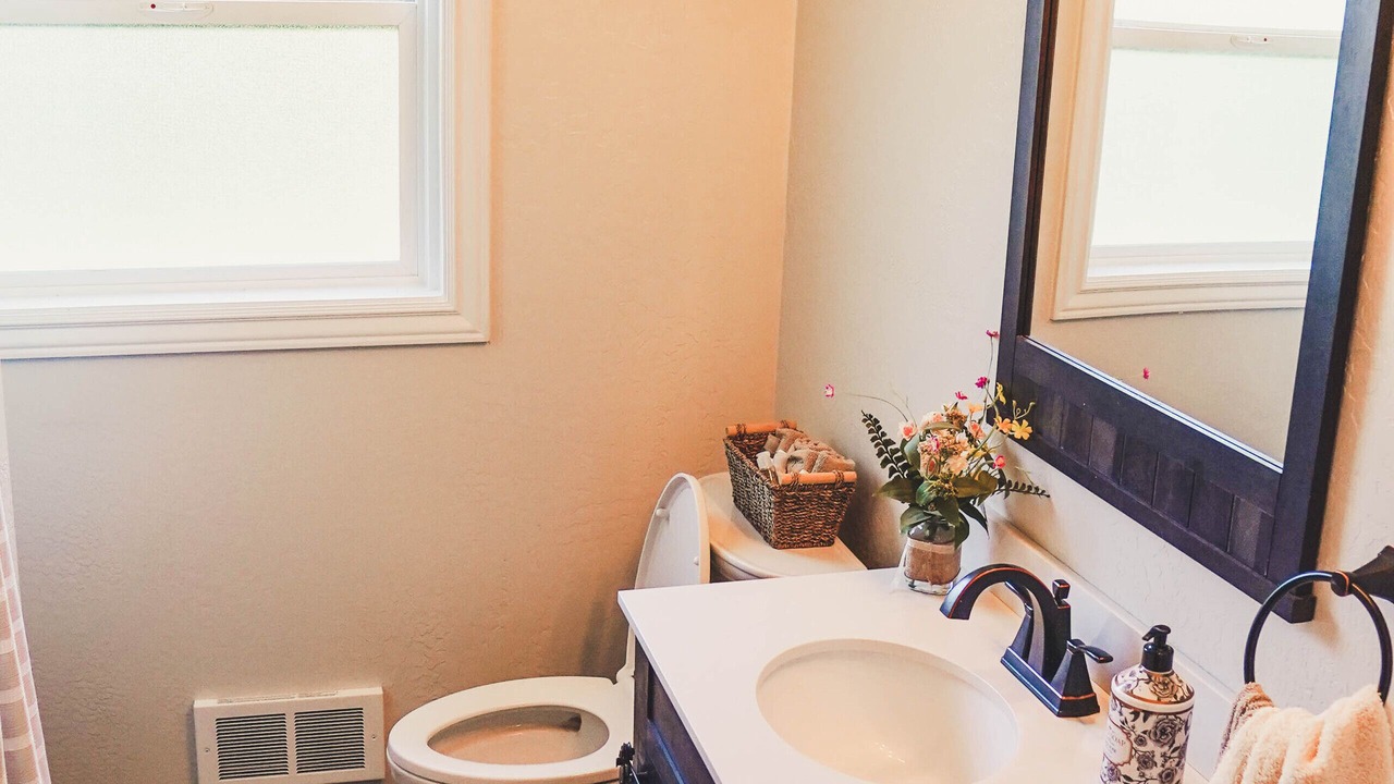 Photo of Bathroom in Gateway