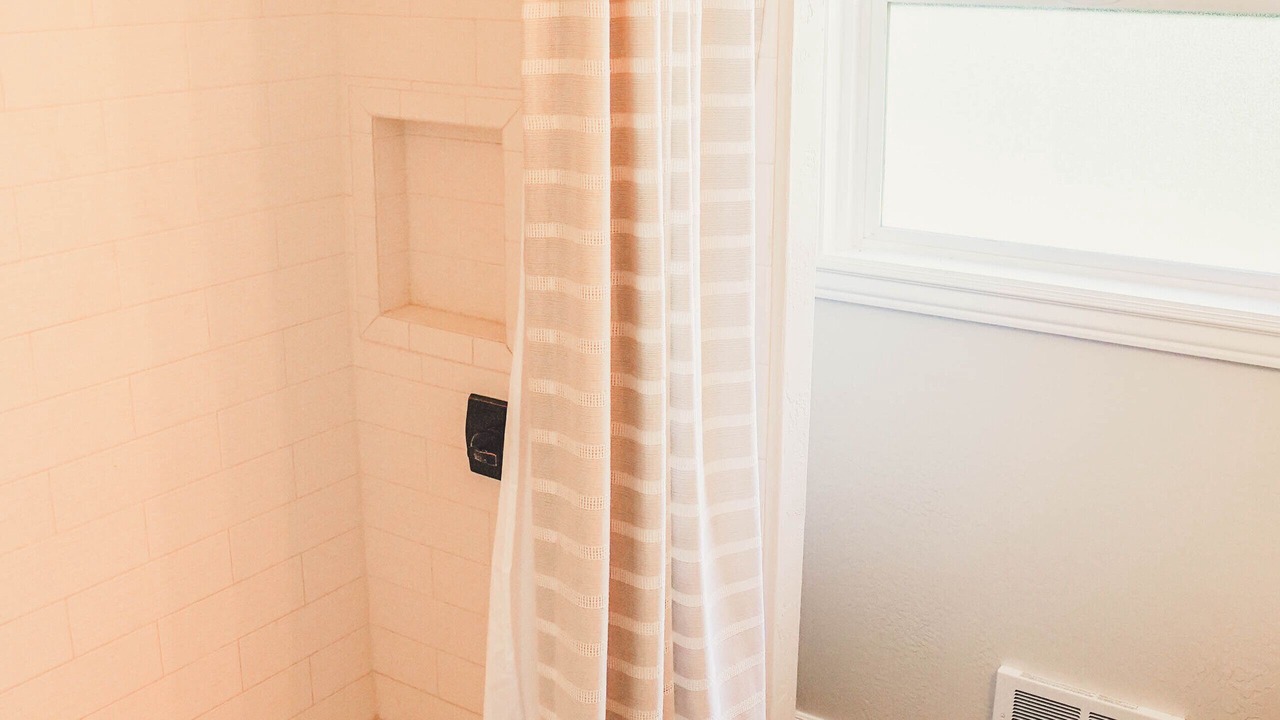 Photo of Bathroom in Gateway