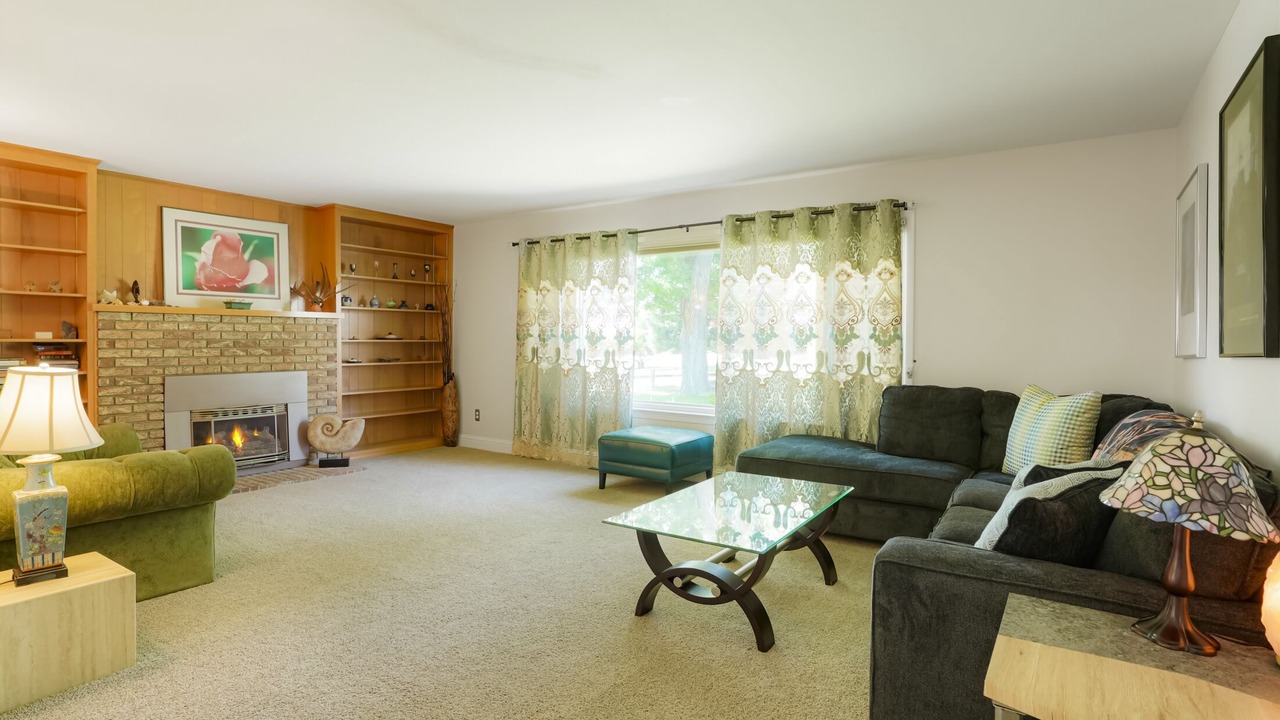 Photo of Livingroom in Longmont