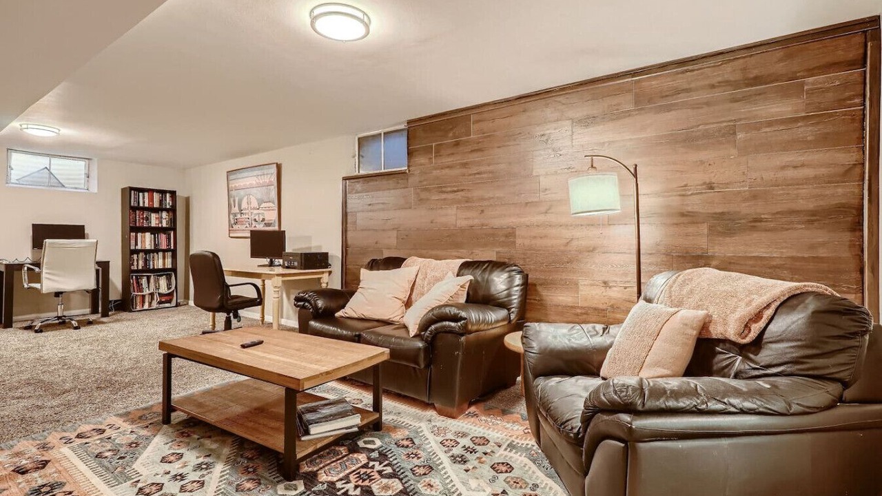 Photo of Livingroom in Lakewood