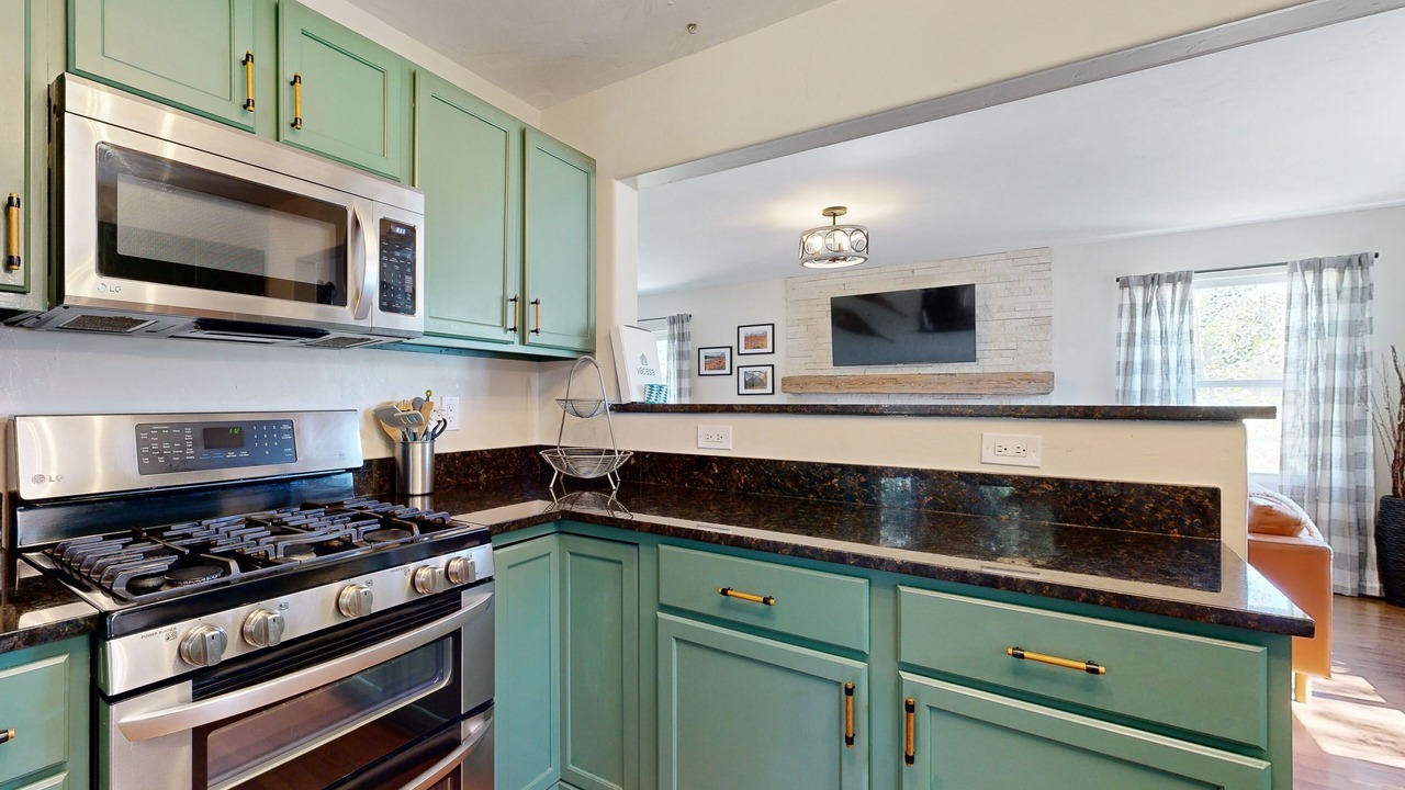 Photo of Kitchen in Edwards