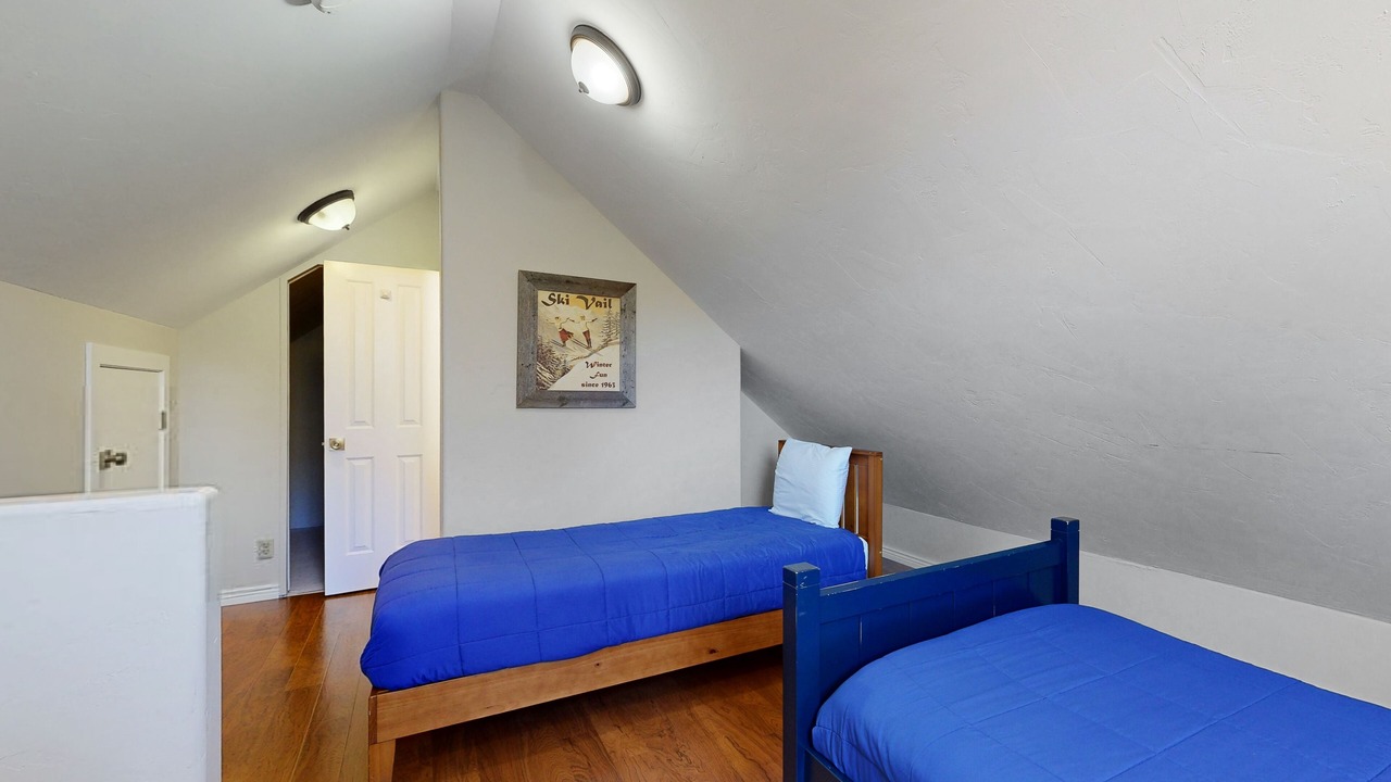 Photo of Bedroom in Edwards
