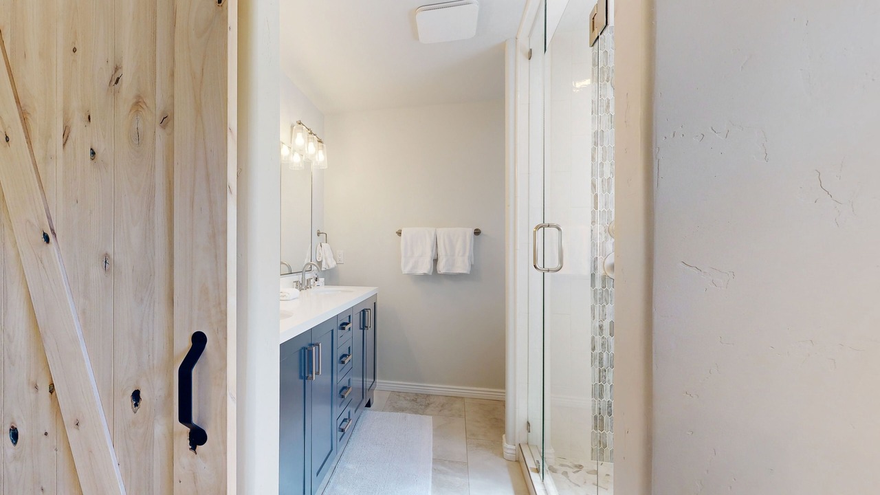 Photo of Bathroom in Edwards