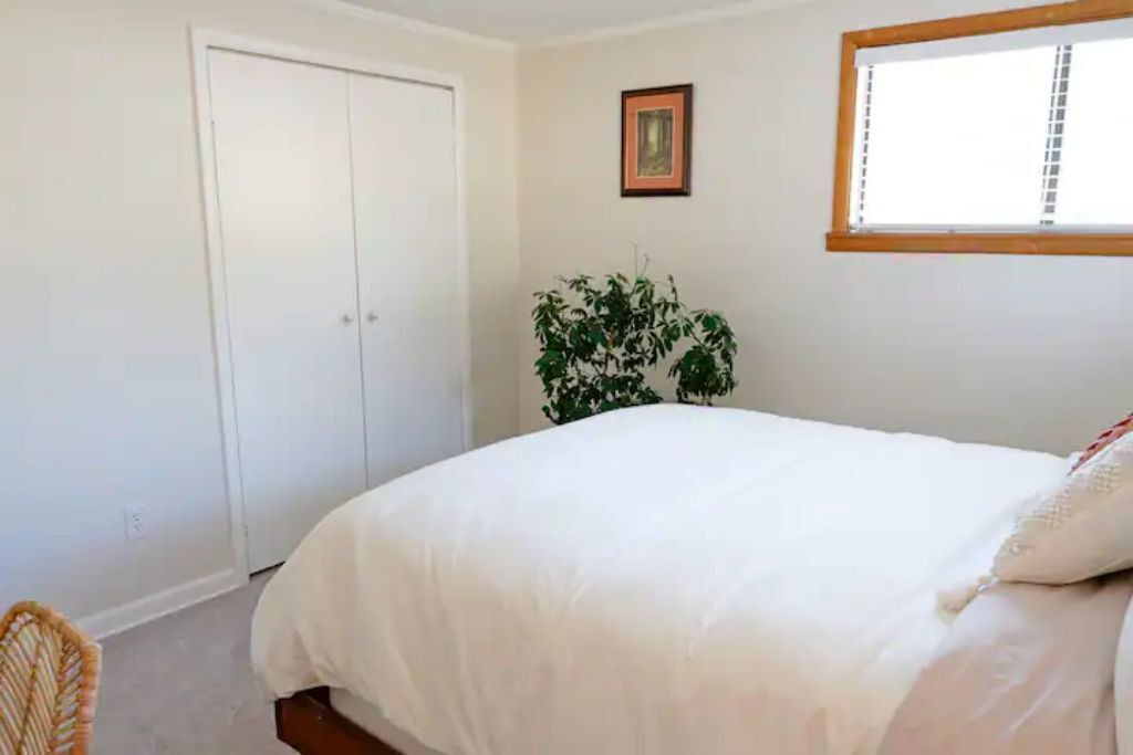 Photo of Bedroom in Twin Lakes