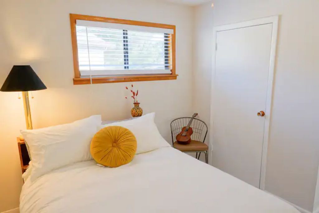 Photo of Bedroom in Twin Lakes