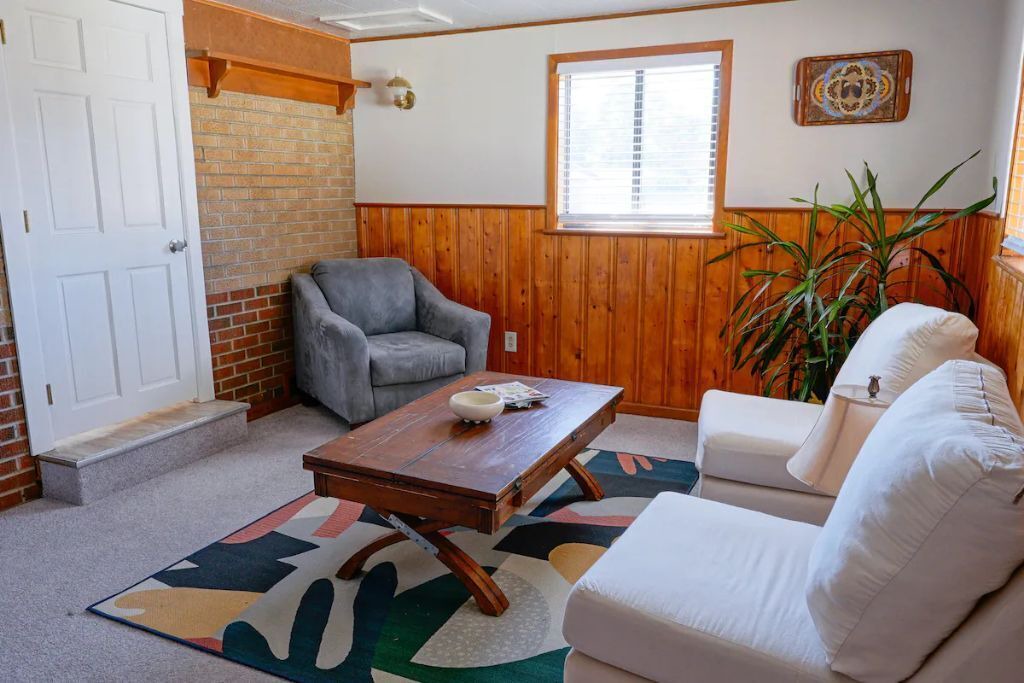 Photo of Livingroom in Twin Lakes