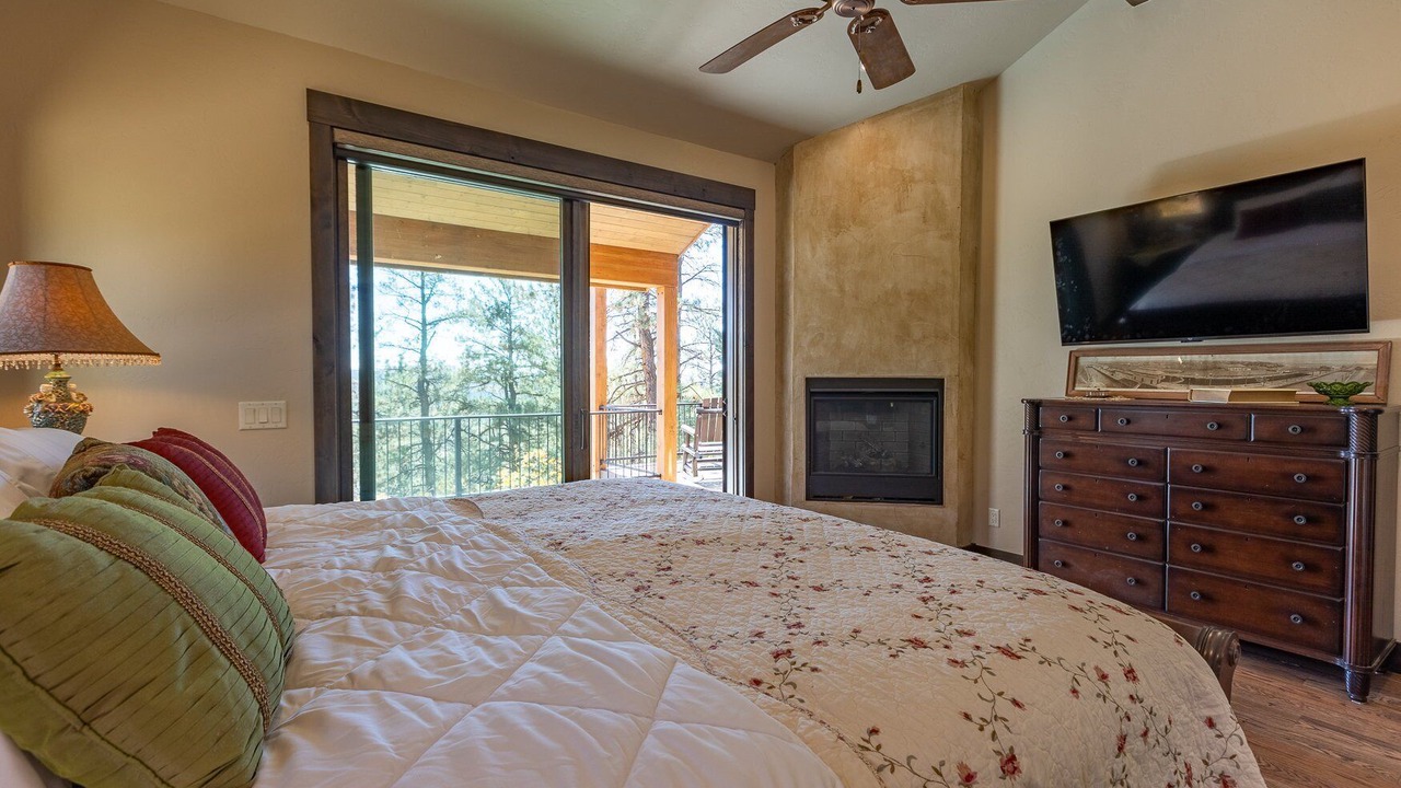 Photo of Bedroom in San Juan River Village