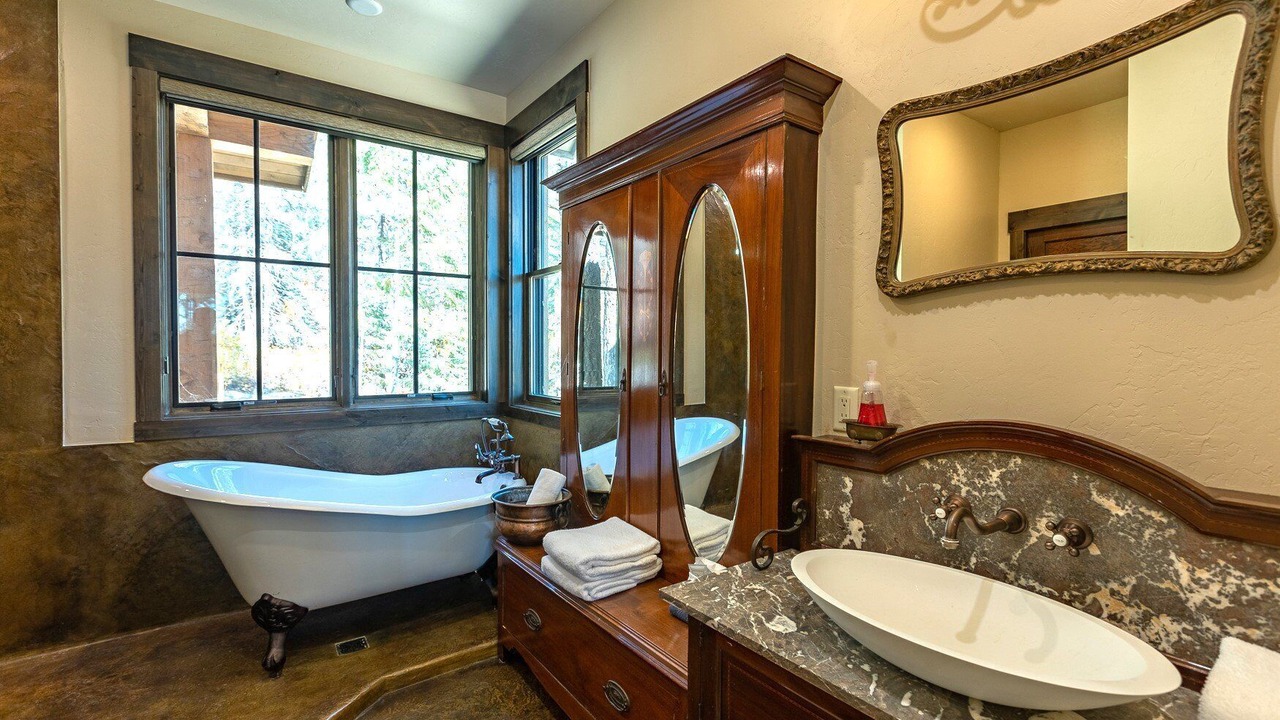 Photo of Bathroom in San Juan River Village