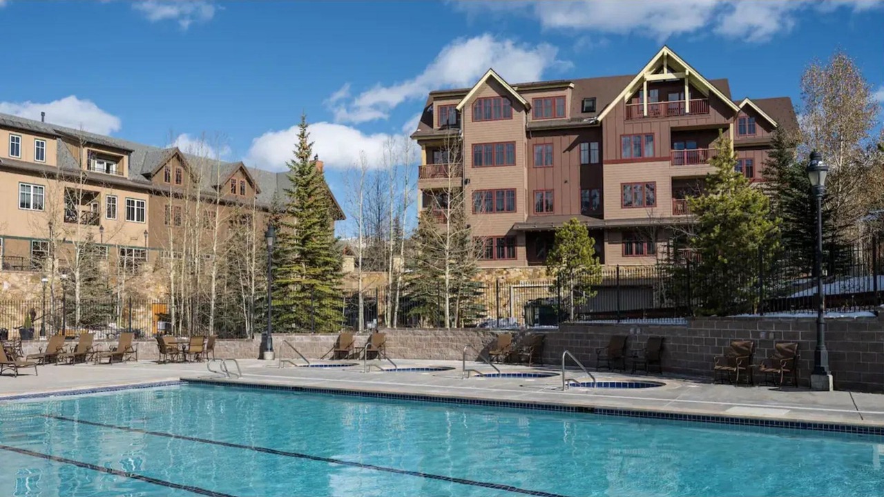 Photo of Outdoor in Peak 9