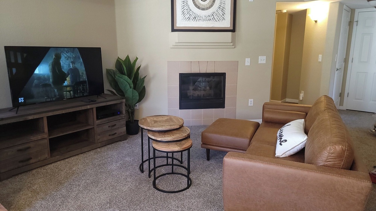 Photo of Livingroom in Highlands Ranch